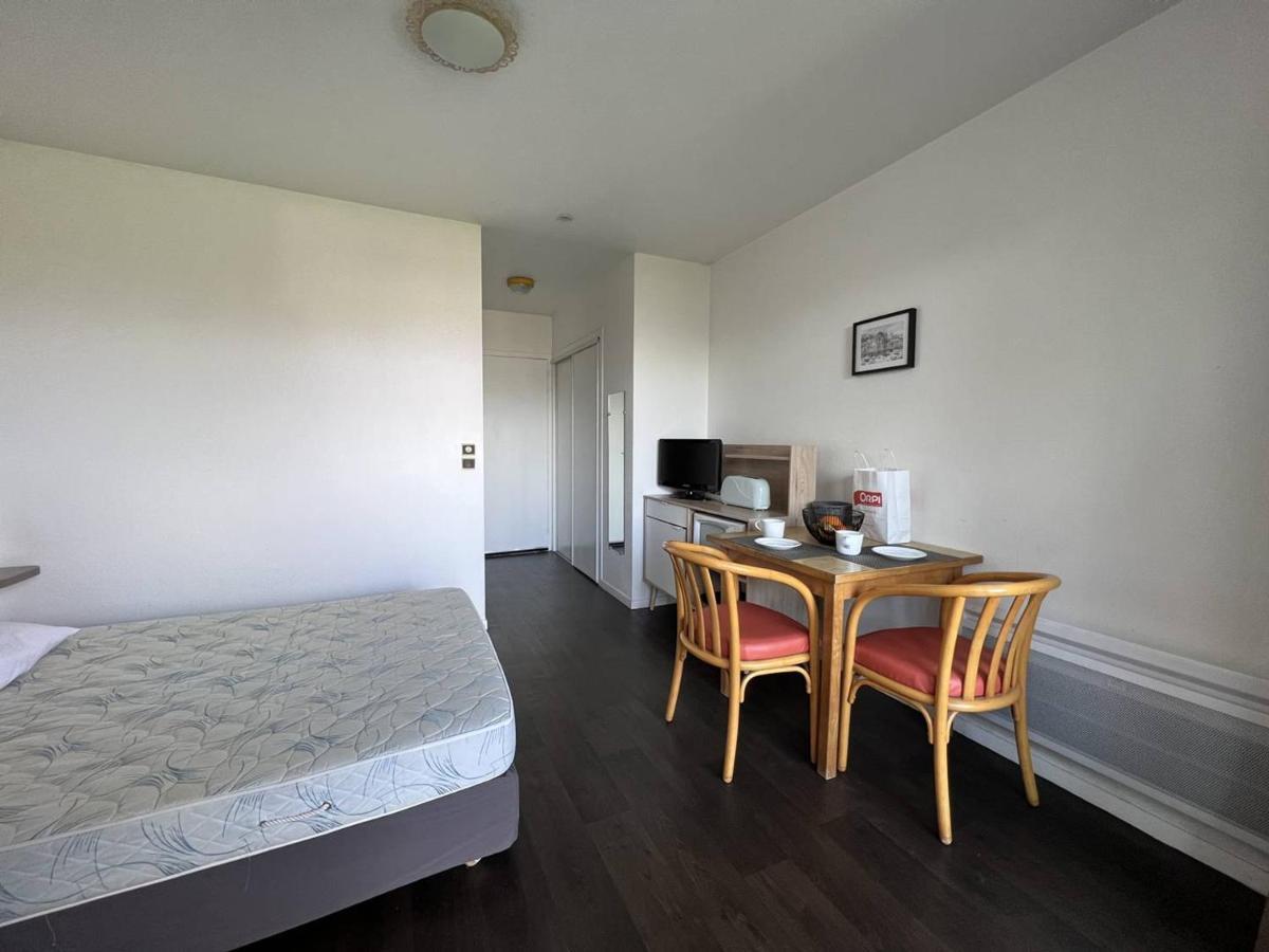 Studio Cosy Avec Terrasse, Parking, Internet - 2 Pers., Proche Thermes Et Centre - Animaux Admis - Fr-1-495-100 Cambo-les-Bains Exterior photo